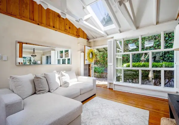 136 2nd Street, Pacific Grove, CA 93950