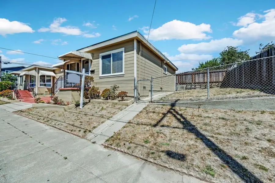 1080 Clark Avenue, San Bruno, CA 94066 - #3