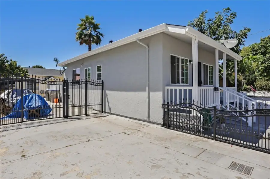 165 N 25th Street, San Jose, CA 95116 - #3