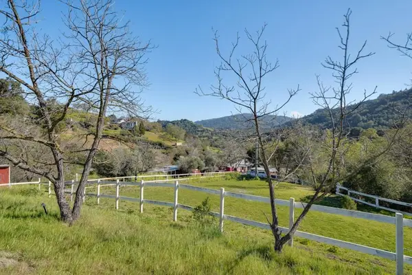 22200 Mount Eden Road, Saratoga, CA 95070