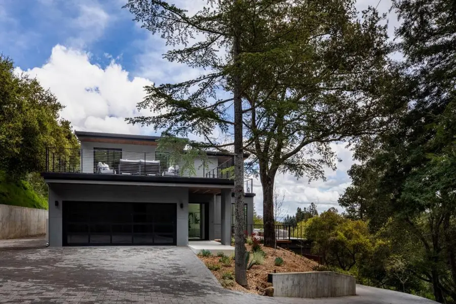 19351 Redberry Drive, Los Gatos, CA 95030 - Image #2