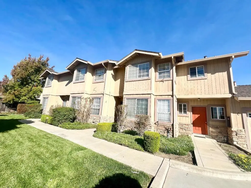 1040 Cherry Court, Hollister, CA 95023 - Image #1