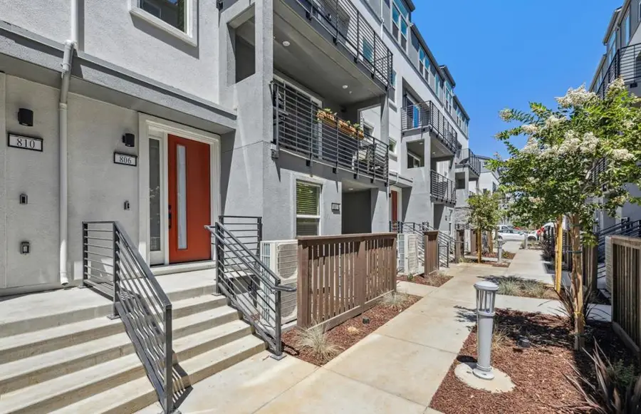 806 Redberry Way, San Jose, CA 95117 - Image #3