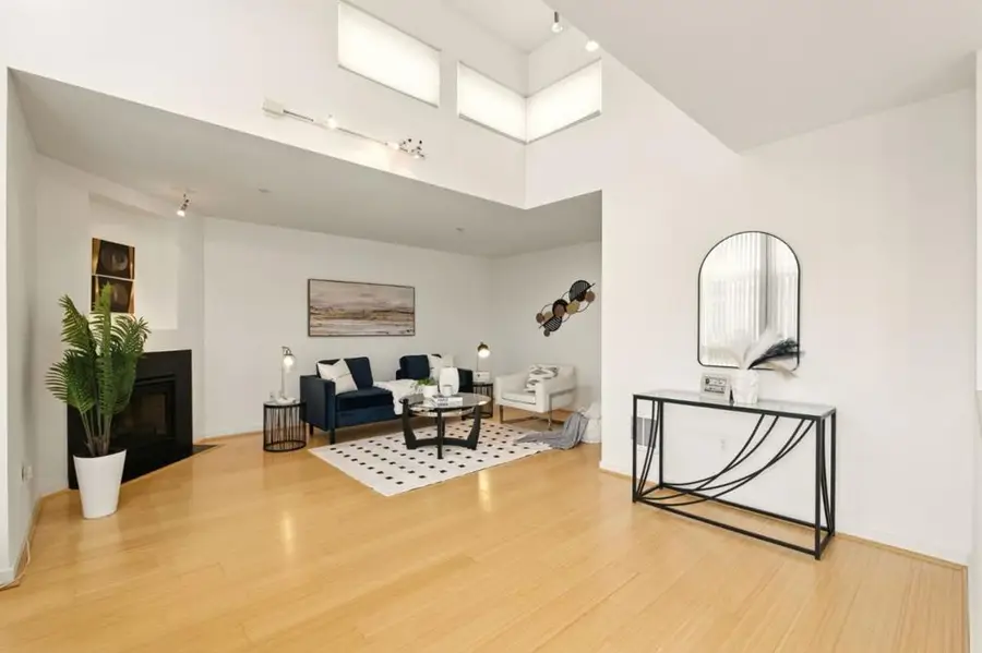 3208 Pierce Street #406, San Francisco, CA 94123 - Image #3