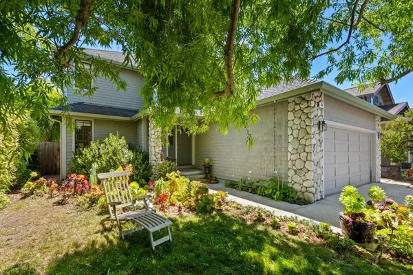 316 Valdez Avenue, Half Moon Bay, CA 94019