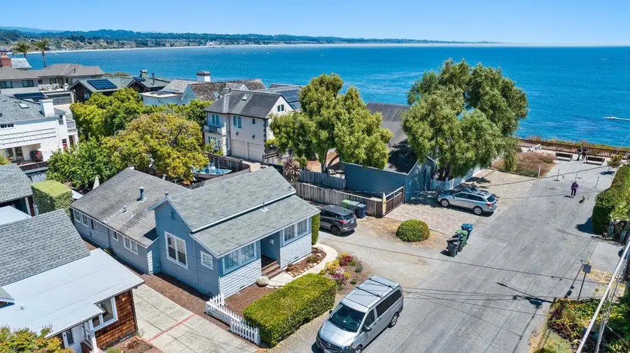 106 Saxon Avenue, Capitola, CA 95010 - Image #2