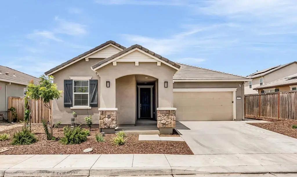 673 Dorset Drive, Patterson, CA 95363 - Image #1