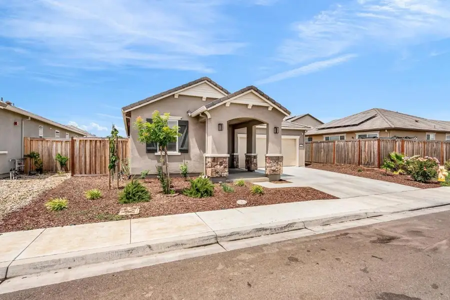 673 Dorset Drive, Patterson, CA 95363 - Image #3