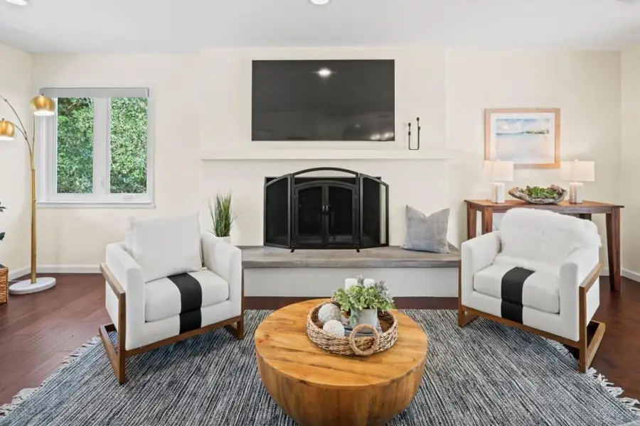 3380 San Luis Avenue, Carmel, CA 93923 - Image #2