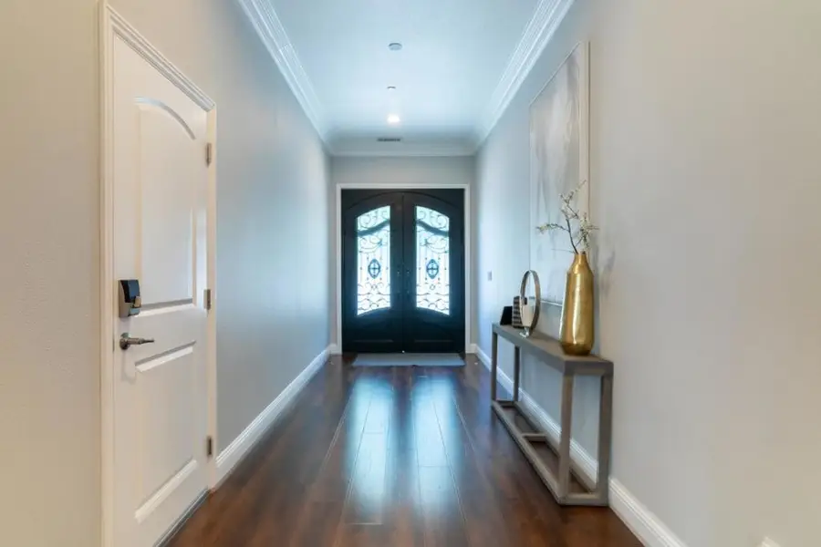 1258 S Stelling Road, Cupertino, CA 95014 - Image #2