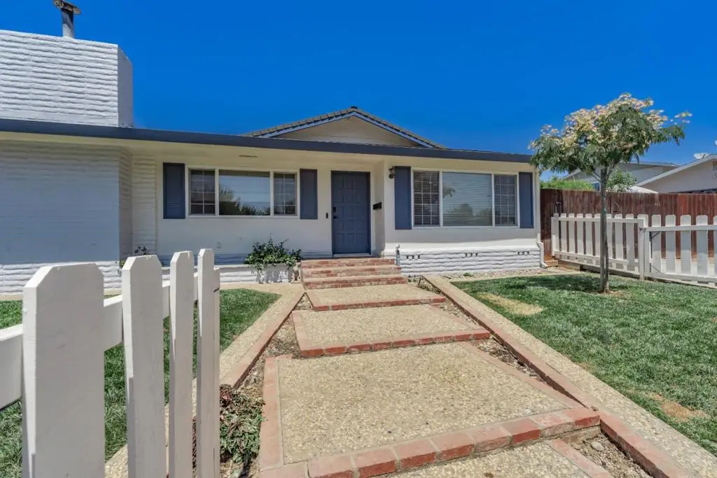 7611 Westwood Drive, Gilroy, CA 95020 - Image #1