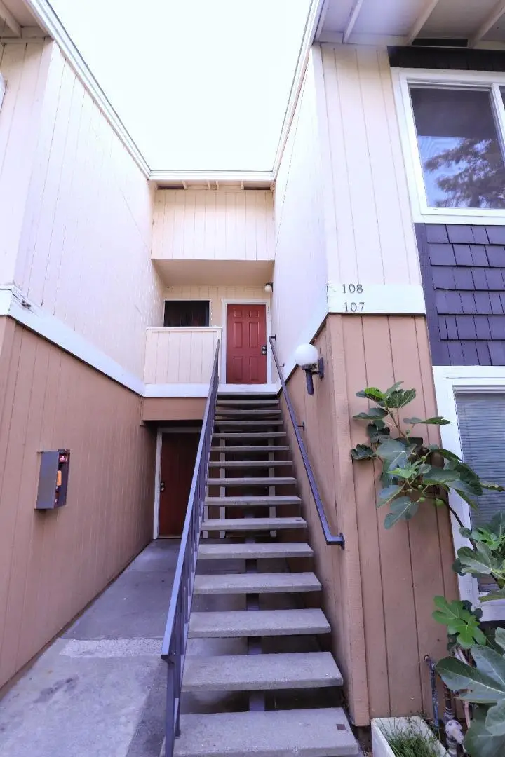 2599 Easton Lane #108, San Jose, CA 95133 - Image #1