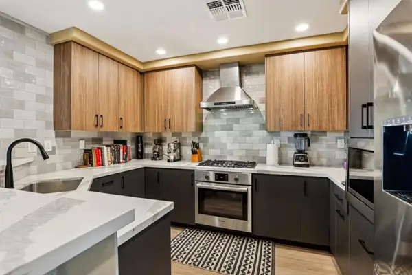 6264 Rocky Point Court, Oakland, CA 94605