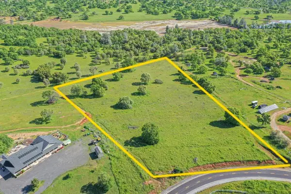 2844 Canoe Street, Copperopolis, CA 95228