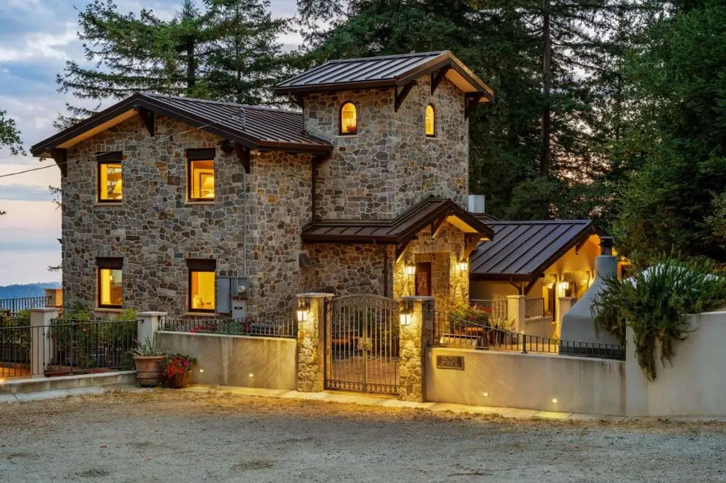 25200 Loma Prieta Avenue, Los Gatos, CA 95033 - Image #1