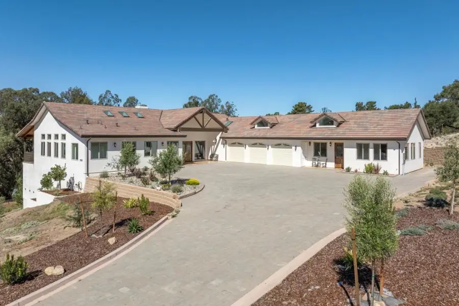 9020 Hidden Canyon Road, Salinas, CA 93907 - Image #2