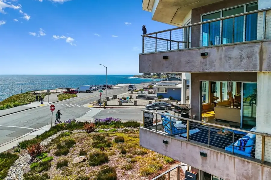 890 West Cliff Drive #8, Santa Cruz, CA 95060 - Image #3