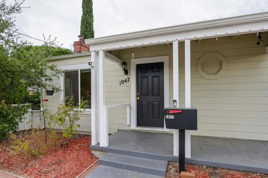 1047 Cherry Street, San Carlos, CA 94070 - Image #2