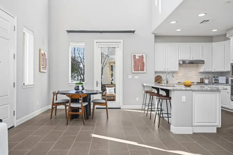 1087 E Duane Avenue, Sunnyvale, CA 94085 - Image #3