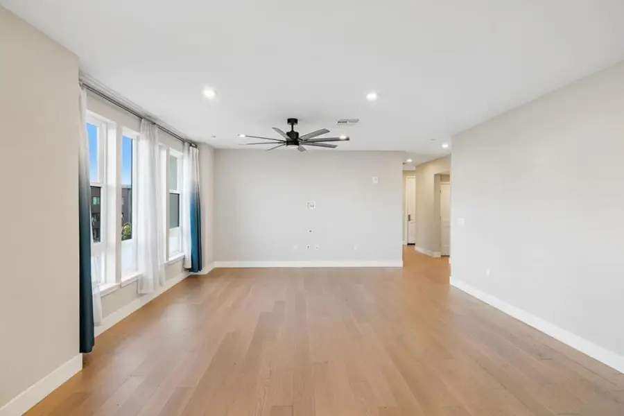 45009 Challenge #301, Fremont, CA 94538 - Image #3