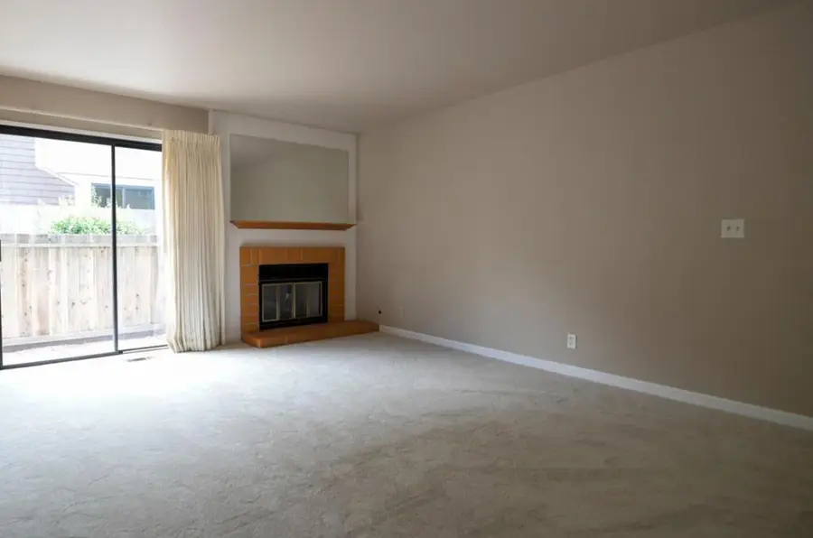 584 Valeri Ruth Court, Santa Clara, CA 95050 - Image #3