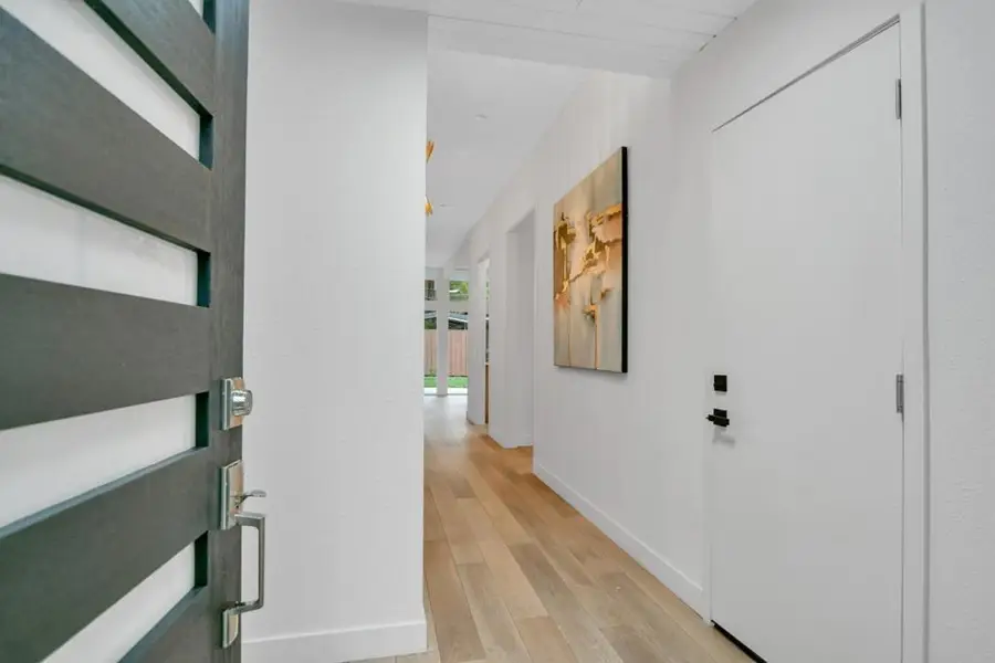 642 Appleberry Drive, San Rafael, CA 94903 - Image #2