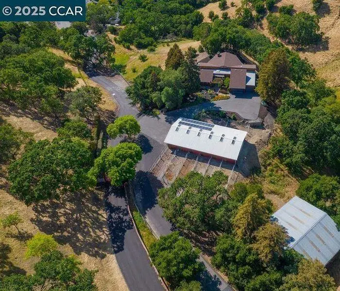 575 Morecroft Road, Lafayette, CA 94549 - Image #1