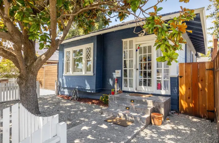 1124 Laurel Street, Santa Cruz, CA 95060 - Image #2