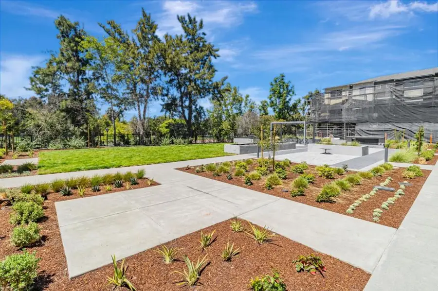 1125 Esther Court, Palo Alto, CA 94303 - Image #2