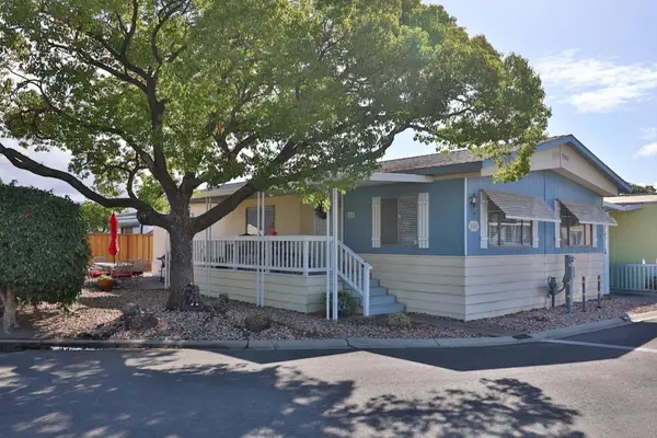 275 Burnett Ave, Morgan Hill, CA 95037