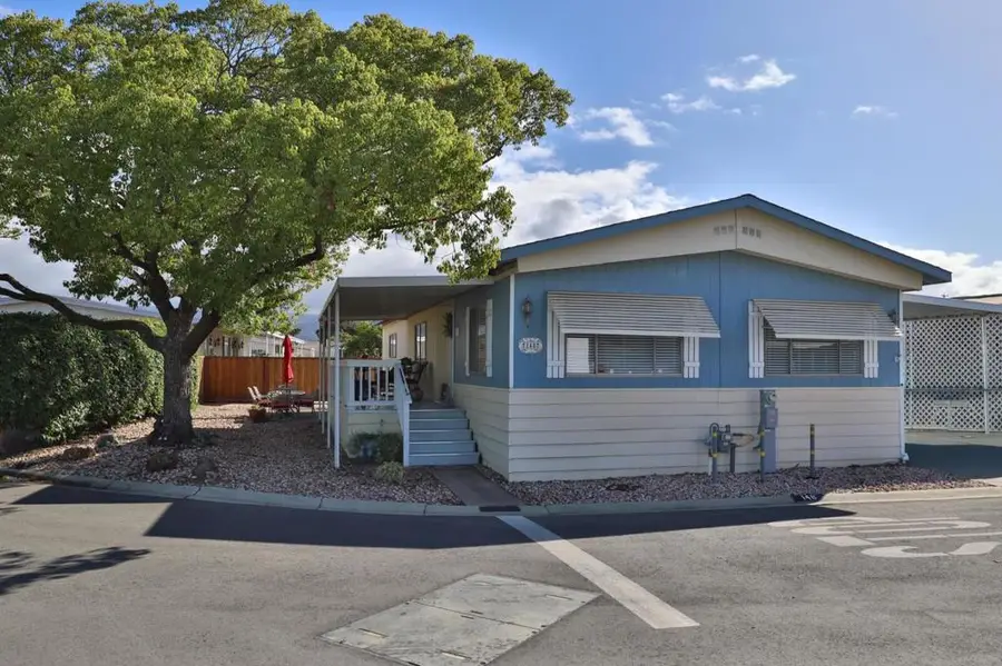 275 Burnett Ave, Morgan Hill, CA 95037 - Image #2