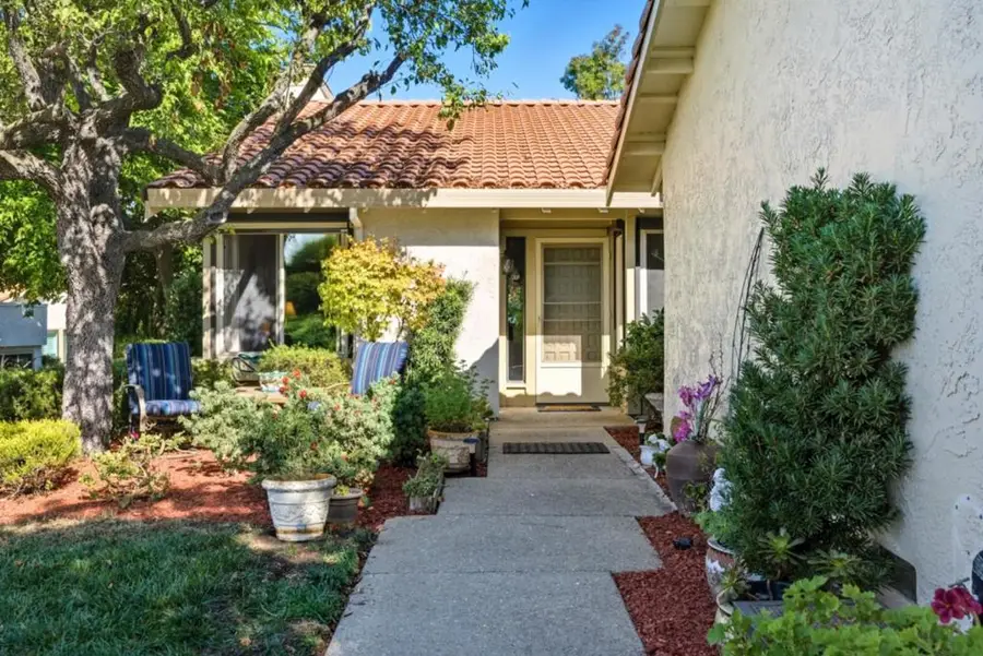 8423 Chenin Blanc Lane, San Jose, CA 95135 - Image #3