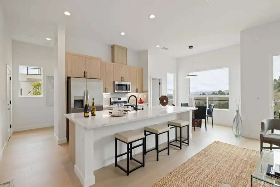 817 Fassler Avenue, Pacifica, CA 94044 - Image #3