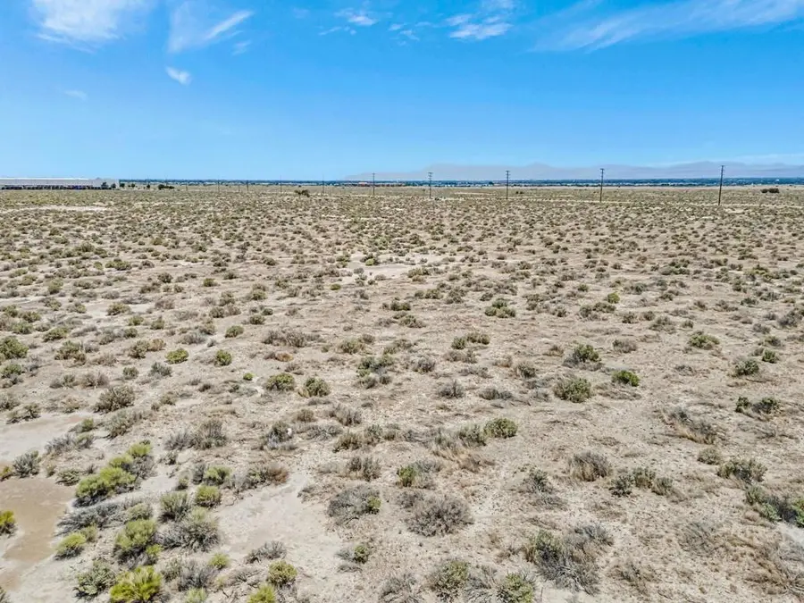 Vic Ave G8, Lancaster, CA 93536 - Image #2