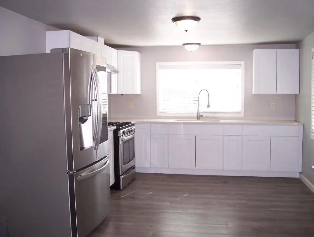 255 E. Bolivar Street, Salinas, CA 93906 - Image #1