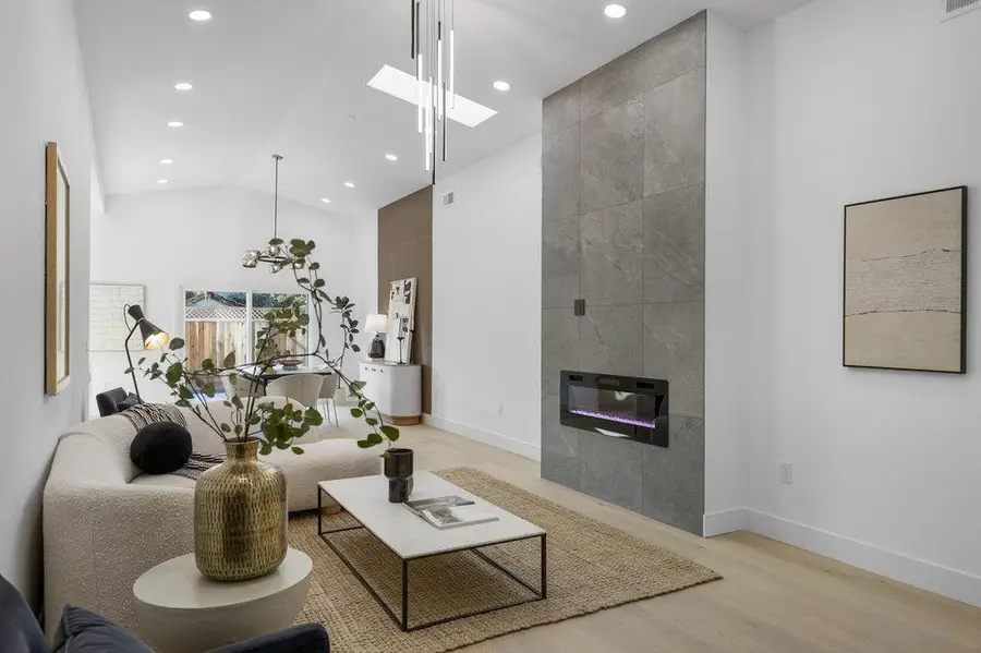 748 Clara Vista Avenue, Santa Clara, CA 95050 - Image #2