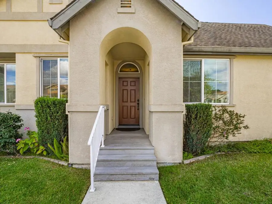 443 Vivienne Drive, Watsonville, CA 95076 - Image #3