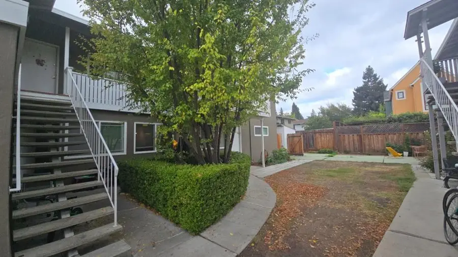 905 Fremont Place, Menlo Park, CA 94025 - Image #3