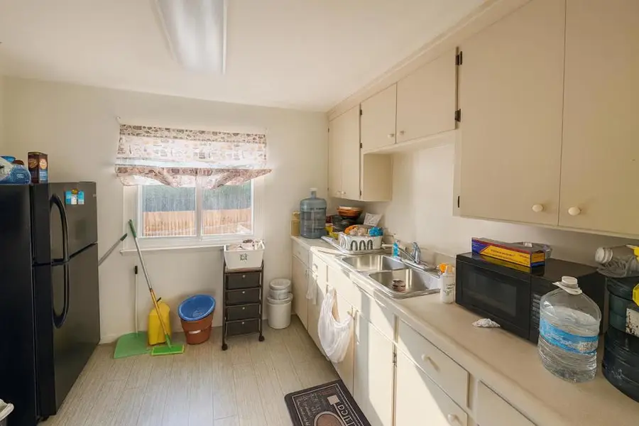 959961 Easton Avenue, San Bruno, CA 94066 - Image #3