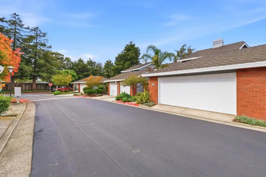 283 Perch Way, Aptos, CA 95003 - Image #2