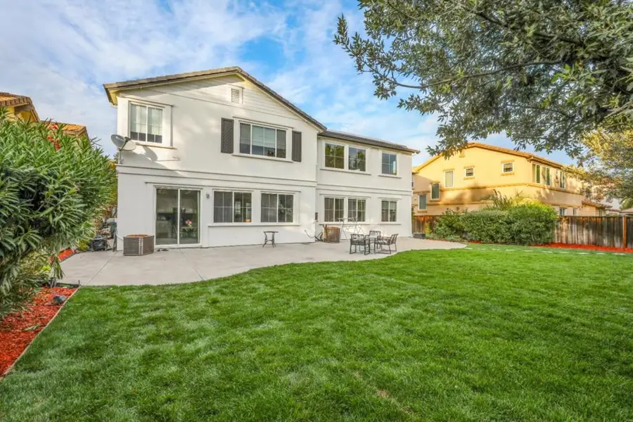 310 Ashlee Avenue, Tracy, CA 95391 - Image #3