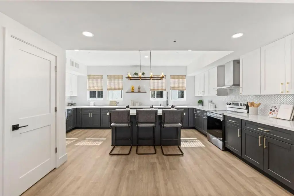 584 Compton Terrace, Sunnyvale, CA 94085 - Image #1