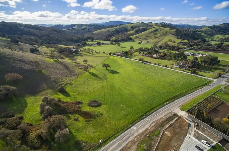 Address Withheld By Seller, Morgan Hill, CA 95037 - Image #2
