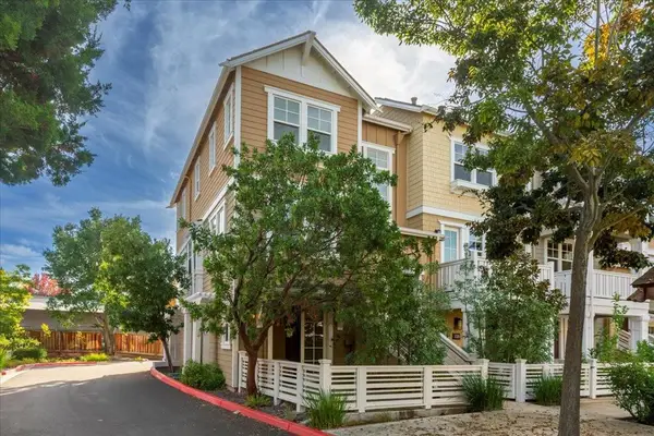 2041 Atlas Loop, Mountain View, CA 94043