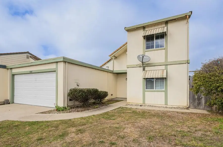 684 Alvarado Court, Salinas, CA 93907 - Image #2