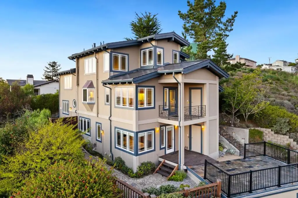 107 Dolphine Avenue, El Granada, CA 94018 - Image #1