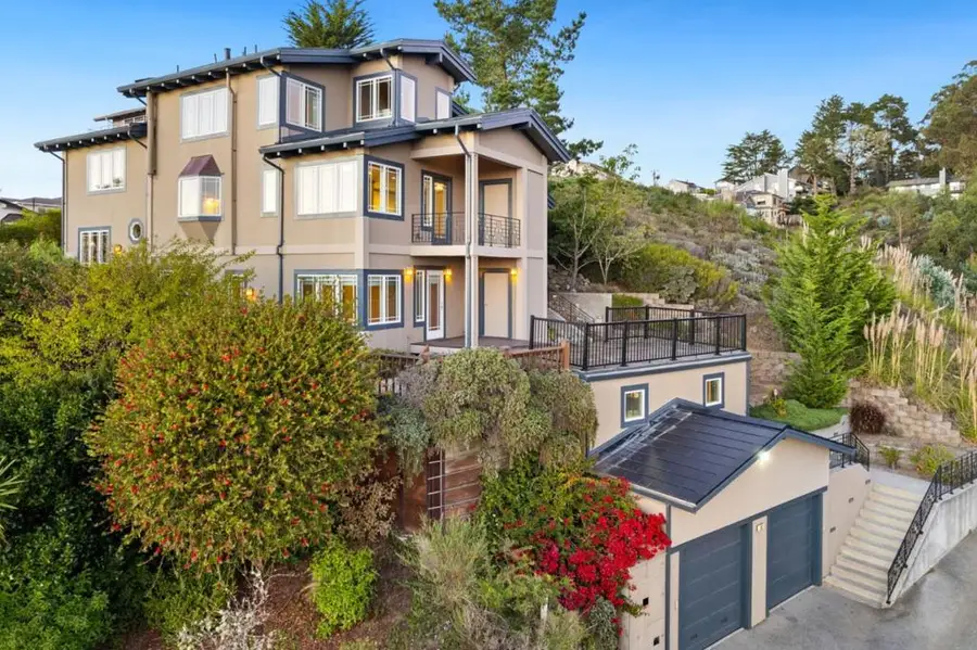 107 Dolphine Avenue, El Granada, CA 94018 - Image #3