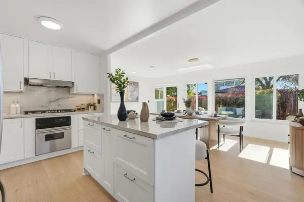 19990 Pear Tree Lane, Cupertino, CA 95014