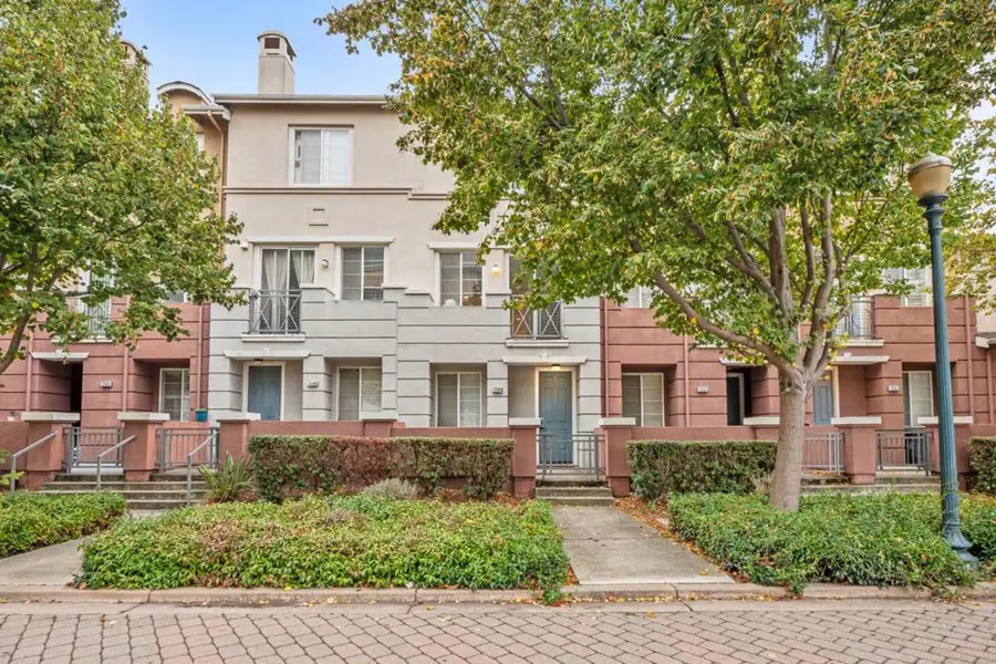 728 City Walk Place #4, Hayward, CA 94541 - Image #2