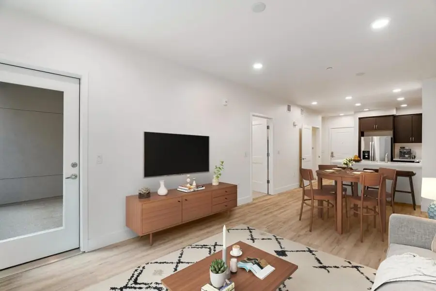 1853 Almaden Road #414, San Jose, CA 95125 - Image #3